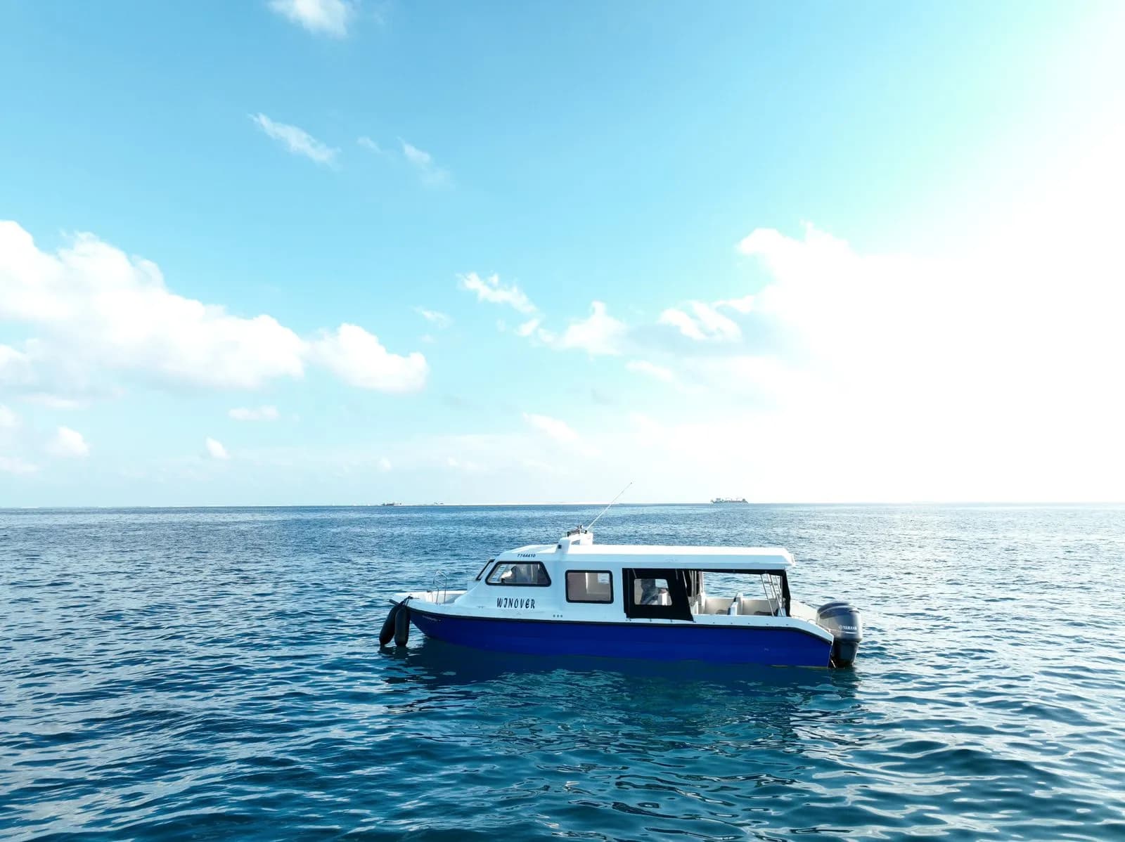 Speedboat transfer from Velana International Airport to Adaaran Rannalhi Transfer